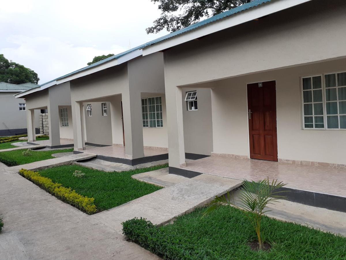 Delight Lodge Blantyre Exterior photo